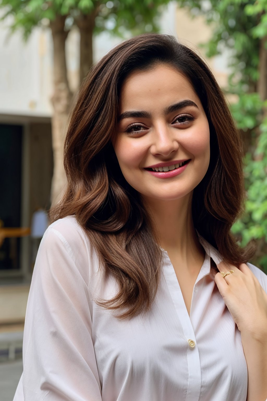 real life,  realistic,  Closeup straight shot,  realistic Clothes,  Daytime,  hania,  hania amir,  smile,  Instagram image,<lora:EMS-179-EMS:0.600000>,<lora:EMS-158942-EMS:0.800000>