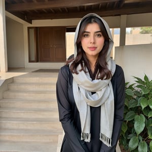 mahnoor baloch pakistani tv actress, wearing a scarf, full head cover, islamic attire