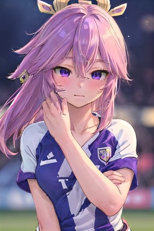 (wearing soccer_uniform:1.3),purple uniform, good hand,4k, high-res, masterpiece, best quality, head:1.3,((Hasselblad photography)), finely detailed skin, sharp focus, (cinematic lighting), collarbone, night, soft lighting, dynamic angle, [:(detailed face:1.2):0.2],(((inside_soccer_field))), solo,yaemikodef