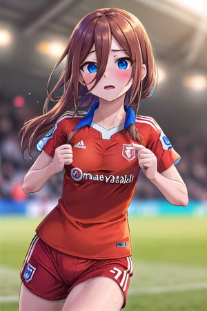 (wearing soccer_uniform:1.3),red uniform, good hand,4k, high-res, masterpiece, best quality, head:1.3,((Hasselblad photography)), finely detailed skin, sharp focus, (cinematic lighting), collarbone, night, soft lighting, dynamic angle, [:(detailed face:1.2):0.2],(((inside_soccer_field))), solo, miku nakano,long hair, blue eyes, brown hair,hair between eyes