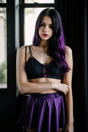 Violet is a 19-year-old emo studying art at a local university. She has long, dyed purple hair, with strands in blue and pink tones, and has piercings in her nose and ears. Her style is alternative and expressive, with dark and dramatic makeup, such as eyeliner and dark lips. She dresses in tight-fitting, gothic-style clothing, with t-shirts printed with melancholic images and tulle skirts. He always carries a diary where he writes poems and thoughts about his emotions and personal experiences.