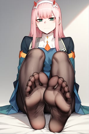 score_9,score_8_up,score_7_up,1girl, zero_two_(darling_in_the_franxx), solo, pink_hair, no_shoes, foot_focus, long_hair, horns, feet, pantyhose, green_eyes, hairband, white_hairband, blush, soles, black_pantyhose, sitting, looking_at_viewer, bangs, toes, uniform,ratatatat74 artstyle