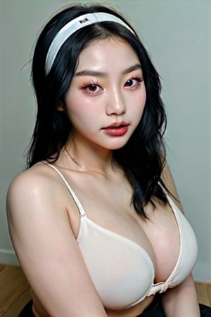 
Korean woman, beautiful, athletic, black hair, makeup, chubby