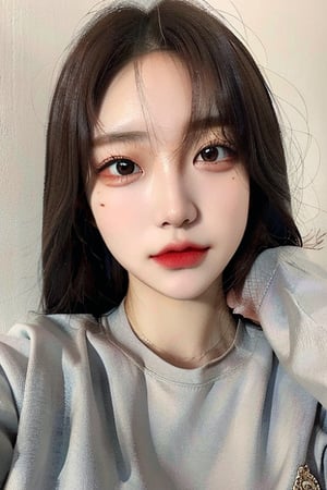 realistic,Korean,4K,female,detailed,Detailedeyes,brown_eyes,(clothing)