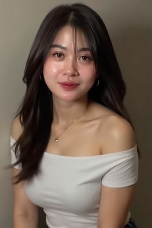 Soft focus portrait of a stunning Asian woman, gazing directly at the camera with confidence. She wears an off-the-shoulder t-shirt, showcasing her toned arms, paired with short pants that accentuate her slender legs. Her long dark hair cascades down her back, framing her heart-shaped face. A warm, natural light illuminates her features, highlighting the subtle curves of her nose and lips. The background is blurred, emphasizing her stunning visage in a photo-realistic, Ultra HD quality.