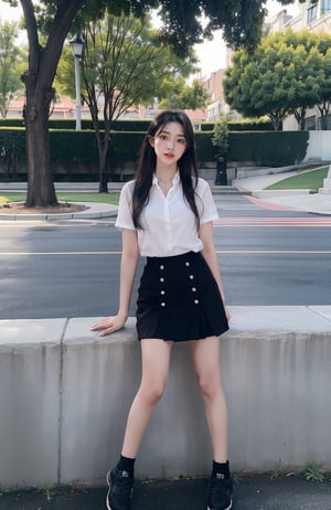 4k,best quality,(( Ultra short skirt)),masterpiece,18yo 1girl, (Beautiful and detailed eyes),Detailed face, detailed eyes, double eyelids ,thin face, real hands, Slender legs, （Full body photo）,  black hair, real person,At the park
