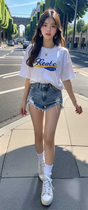 16-year-old Korean woman, long brown hairstyle, simple and fashionable colorful T-shirt and shorts, blue jeans and sneakers, white sneakers, walking on the Arc de Triomphe in France, background, smile, earrings, necklace, 150cm, ( Luan Mei), nice smile,