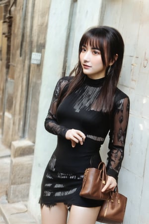 Beautiful woman on the street



Wearing sexy clothes to solicit customers on the street