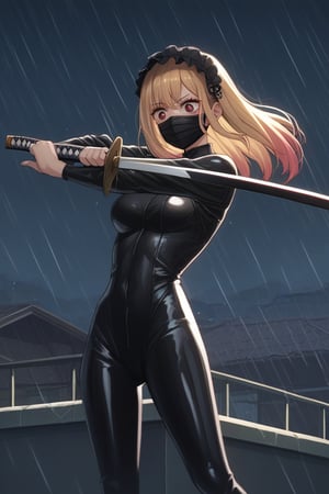 blonde woman, tall stature, lined eyes, blue eyes, straight hair, black head bandage, black face mask, latex suit, fighting suit, katana with discs, wounds all over body, background, roof, night, rain, thunder.,long sleeves, hair ornament,headdress,shizuku kuroe,multicolored hair,red eyes,blonde hair,bangs,long hair,marin kitagawa,source_anime,score_7_up,score_8_up,score_9