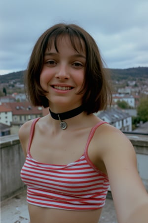 (Mthlda,smiling, hair over shoulder), 
(wearing choker, wearing a red striped in white crop tops), 
on rooftop, taking selfie,
(low light, noise, grain,jpeg artifacts, noise,full body)
raw_photo, no tattoo,pokies,zenit_kodak_gold