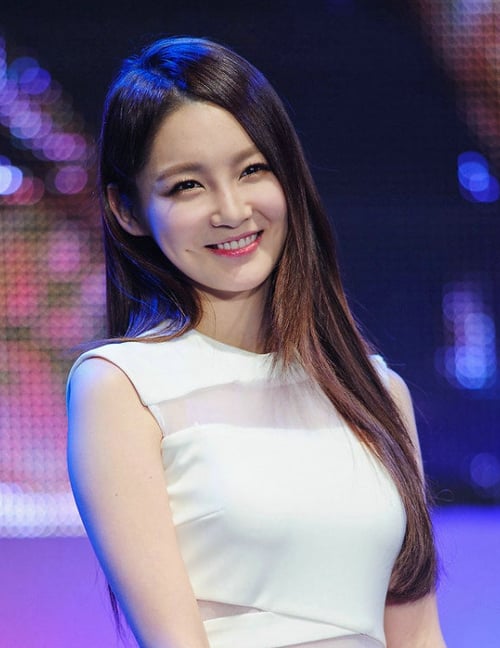 Kang Min-kyung by Ai Lover on Tensor.Art