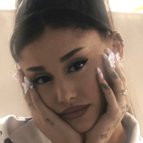 ariana grande stable diffusion lora by user_711784507669221094 on Tensor.Art