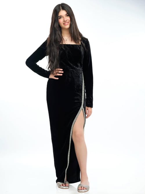Myrah Ratnani by Wild Thing on Tensor.Art