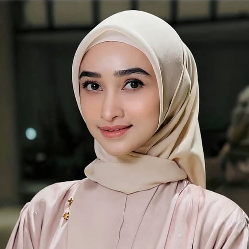 Hijab miss 83ll by Fafaefaeo on Tensor.Art