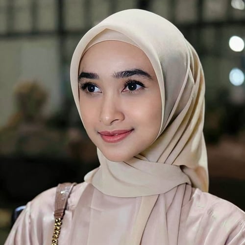 Hijab miss 83ll by Fafaefaeo on Tensor.Art