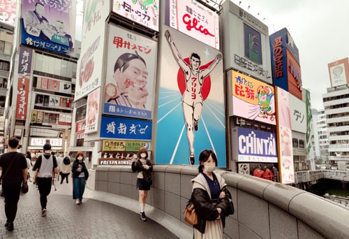 グリコのネオンサイン Glico's neon sign in Dotonbori, Osaka. SDXL by swingwings on Tensor.Art