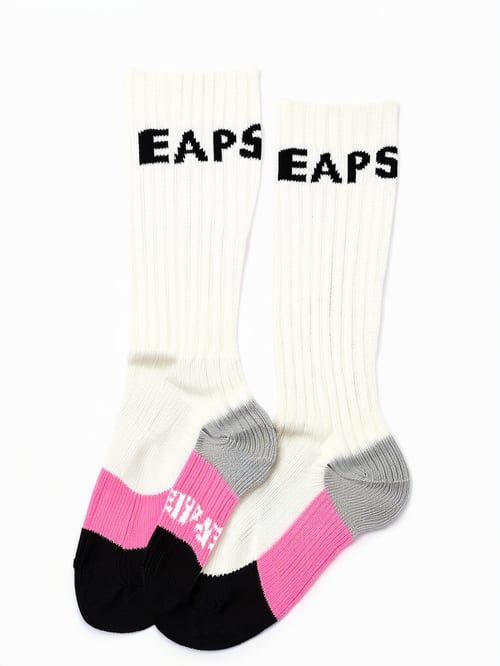heaps_socks by 夢遊 on Tensor.Art