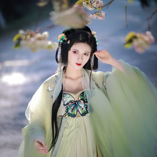x绿色绣花汉服|古风国风|传统服饰|F.1 by OpenArt on Tensor.Art