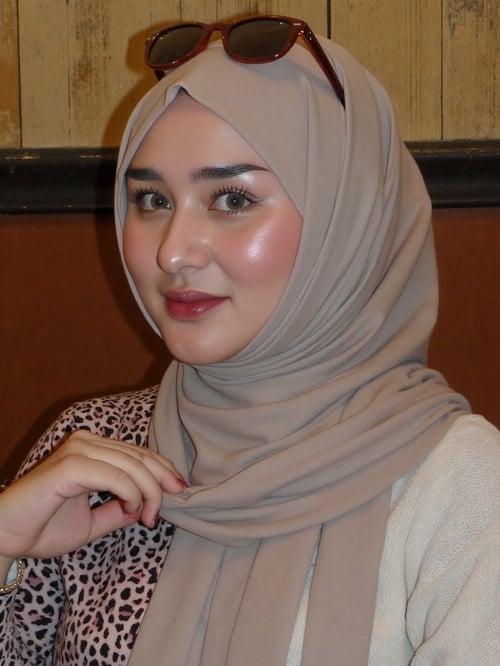 Suhailah Alhabsyi by RANIEZ AMANDA on Tensor.Art