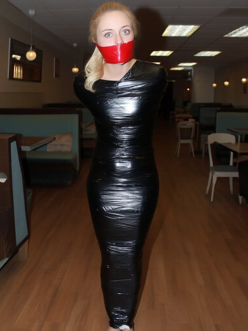 Qwen - Mummification by user_849963720225359369 on Tensor.Art