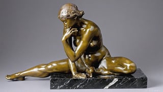 Le penseur de rodin but a nude woman, sculpture