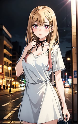 (masterpiece), best quality, high resolution, extremely detailed, detailed background, cinematic lighting, outdoor, ((marin_kitagawa (my_dress_up_darling))), marin_kitagawa, breasts, ((high_res)), ((best_quality)), eyebrows visible through hair, fucsia eyes, long hair, looking at viewer, medium breasts, blonde hair, (choker_black), t shirt white, 