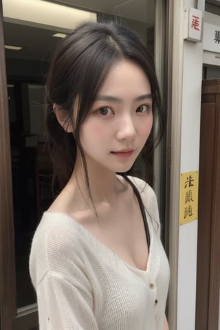 黑色吊带,长发,精致,20岁,亚洲女孩,乖巧